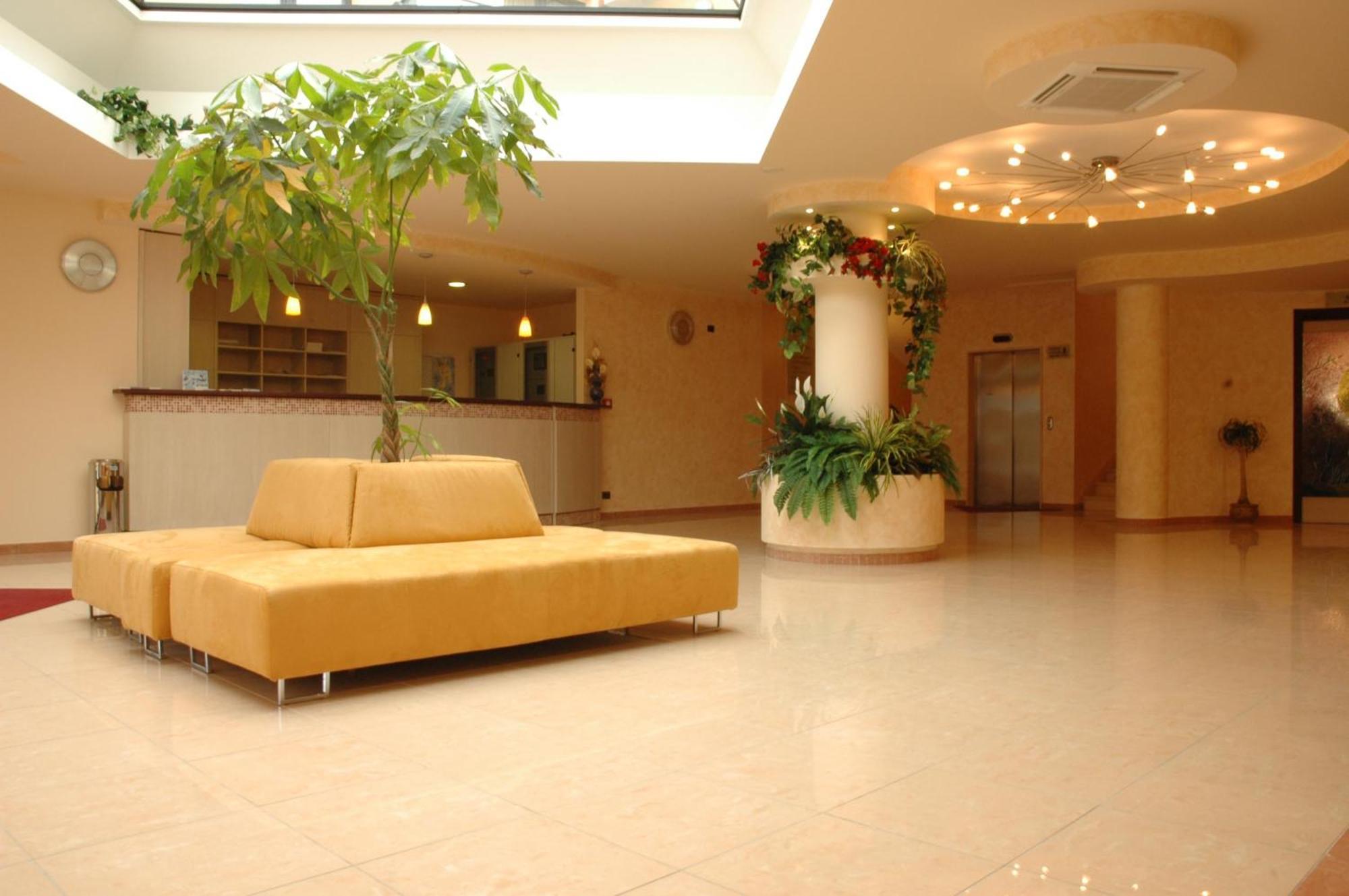 Nettuno Hotel Palace Бельведере-Мариттимо Экстерьер фото
