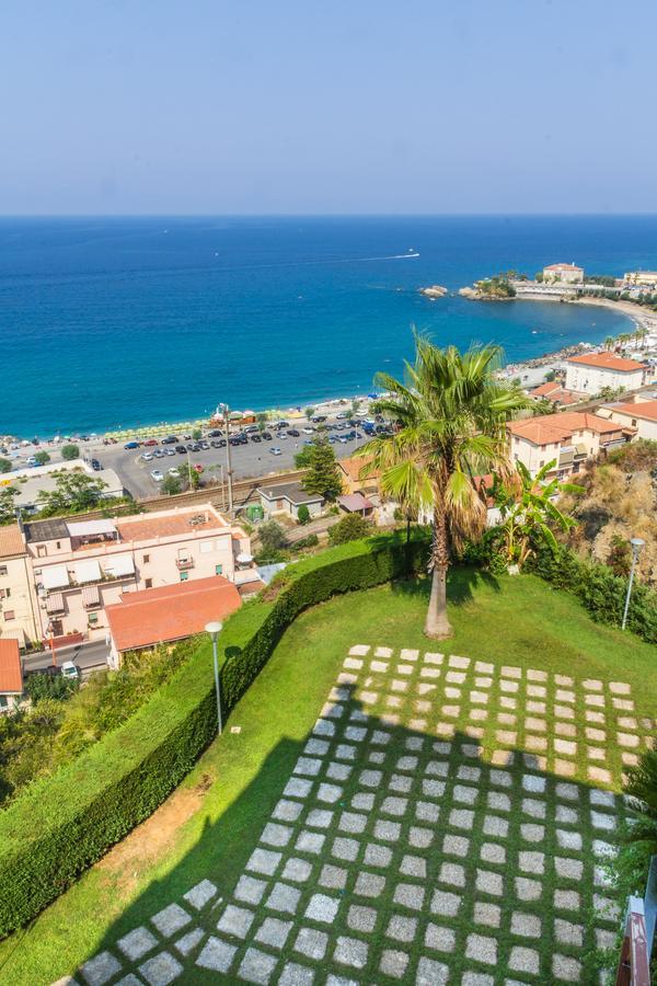 Nettuno Hotel Palace Бельведере-Мариттимо Экстерьер фото